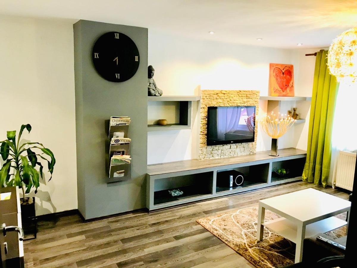 Zuzu'S Home Рышнов Экстерьер фото