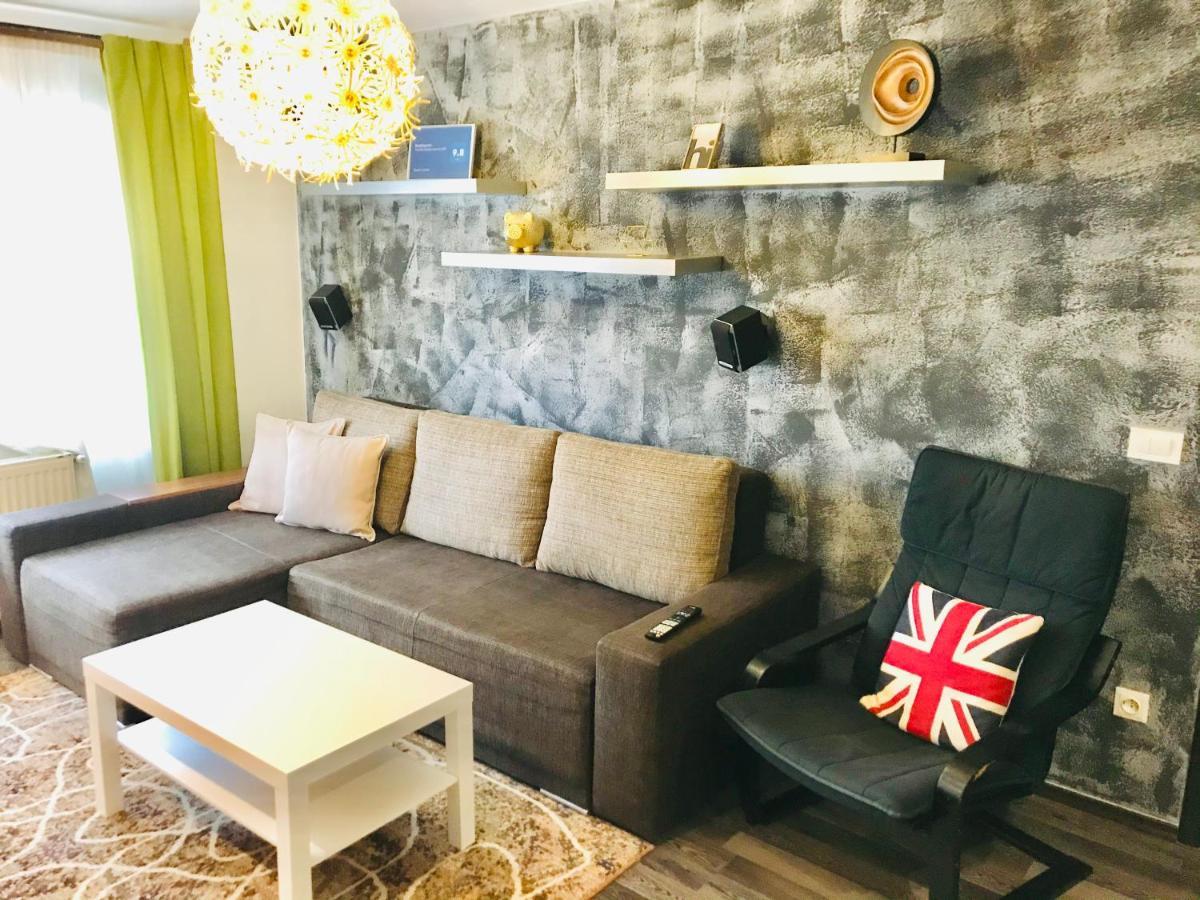 Zuzu'S Home Рышнов Экстерьер фото